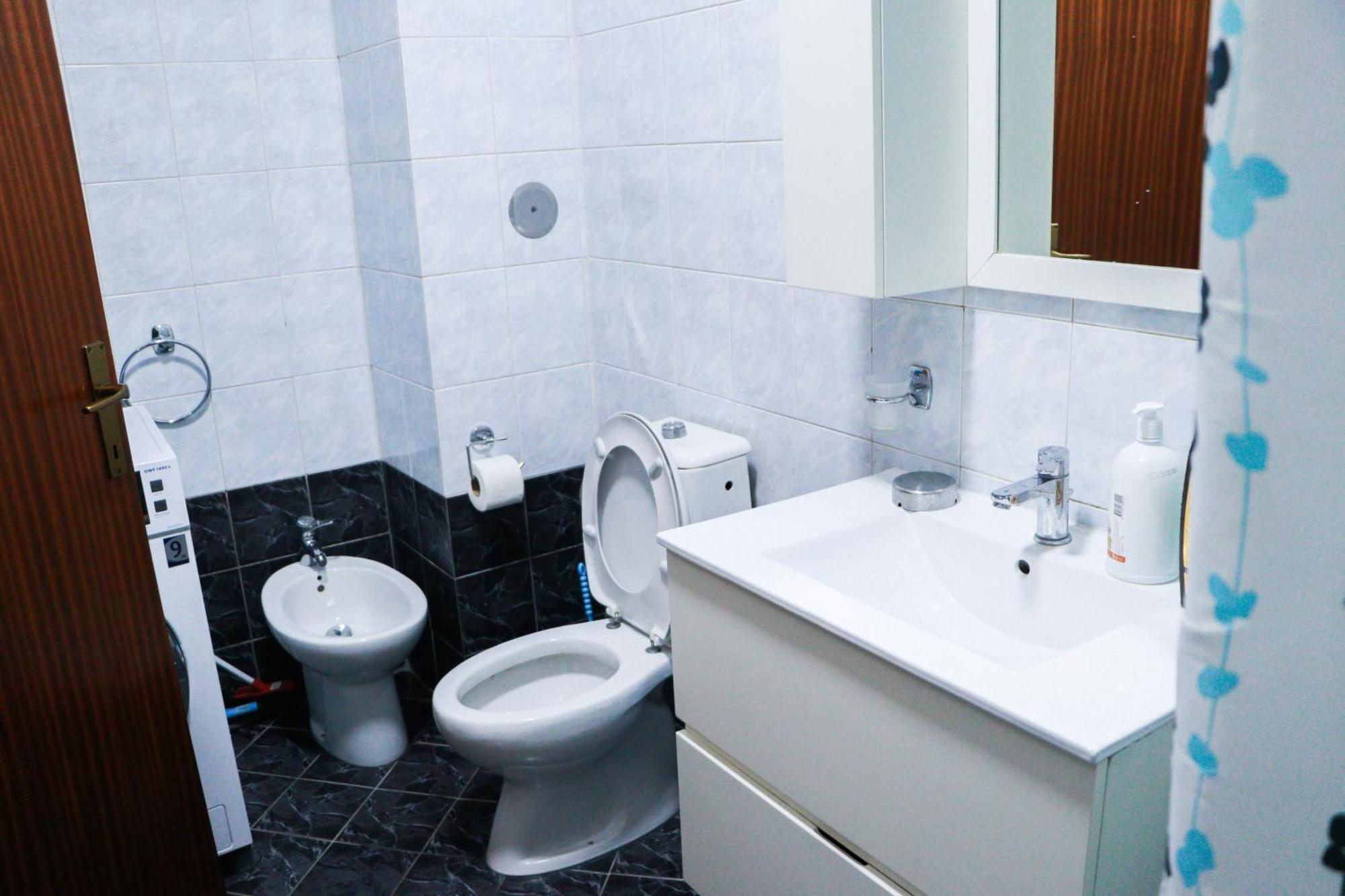 Nest&Rest Studios Tirana Extérieur photo