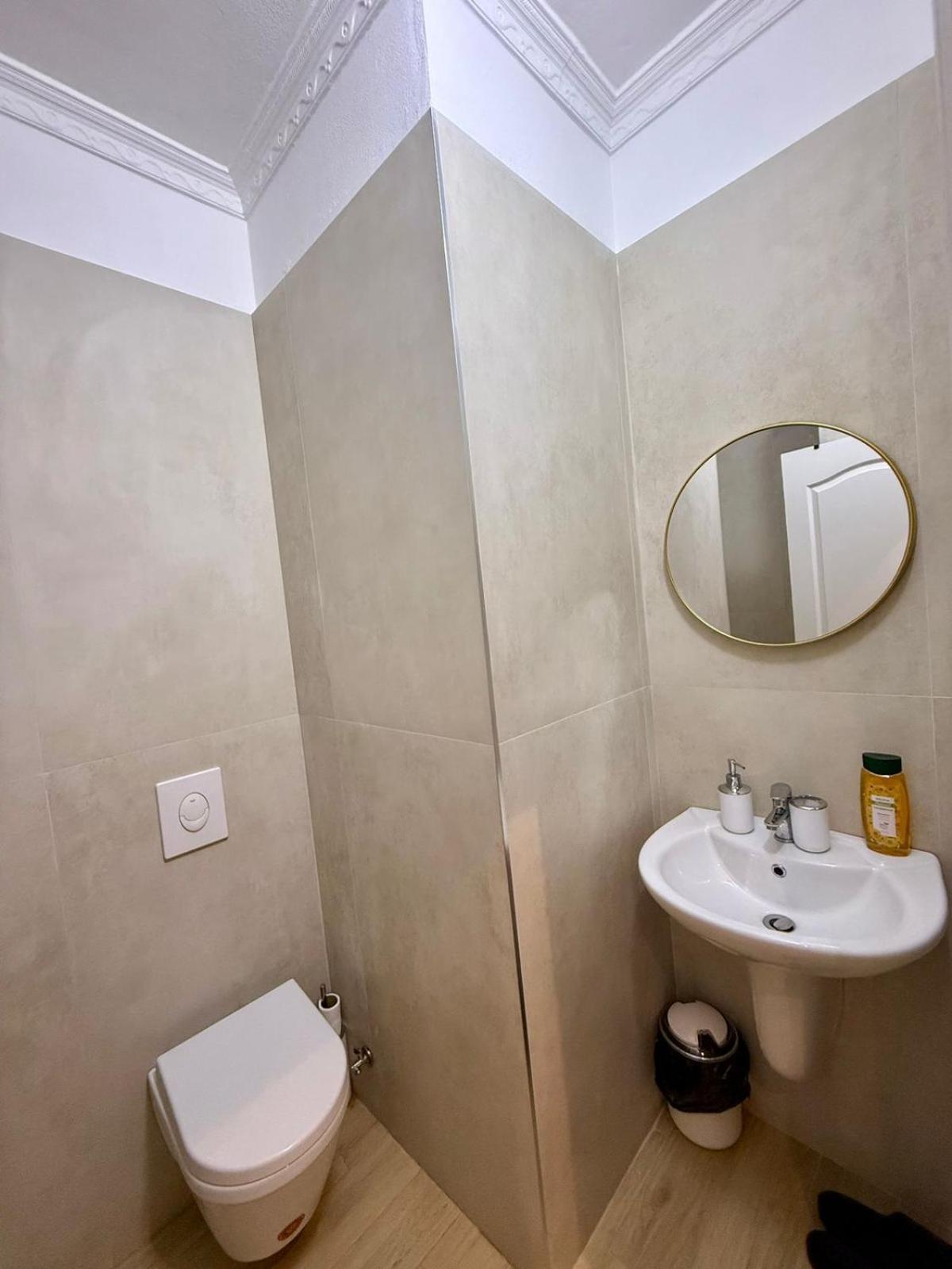 Nest&Rest Studios Tirana Extérieur photo